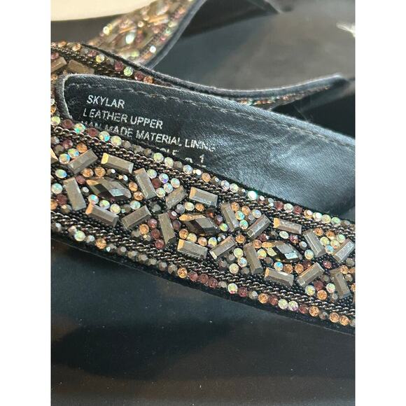 Yellow Box Beaded Leather Flip Flops - Black Sparkle - 9.5 - Picture 4 of 5